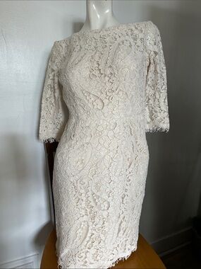 Nicole Miller New York  Ivory Lace Sheath Dress